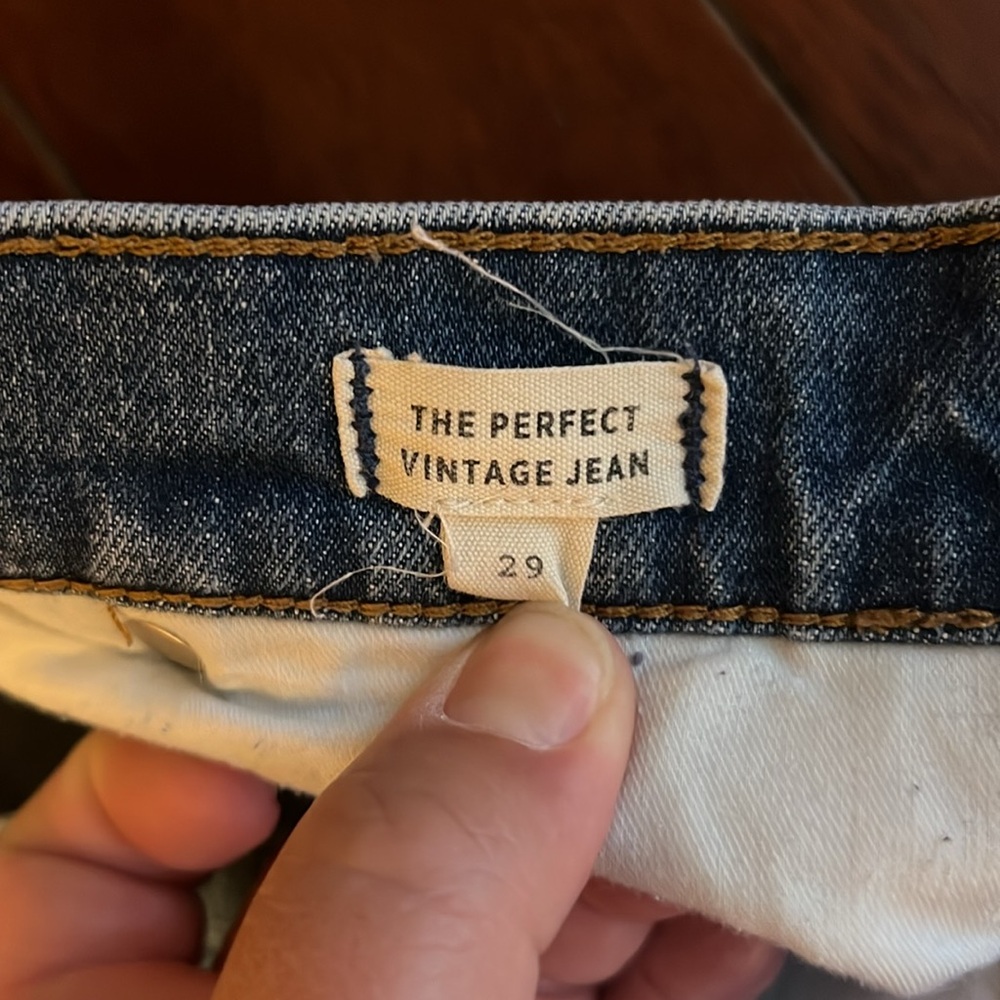 Madewell The Perfect Vintage Jean in Minot Wash: Trouser Edition‎ - Picture 12 of 13